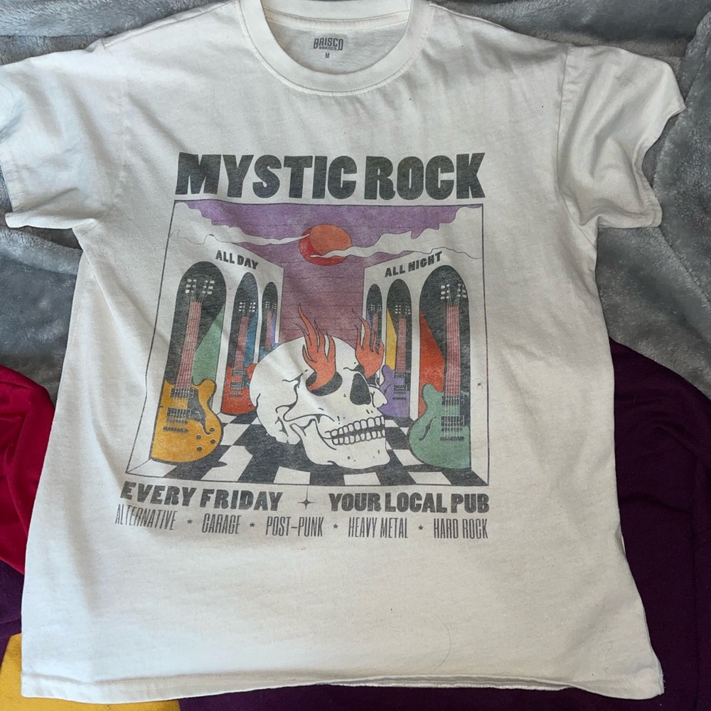 White Relaxed Graphic T-Shirt